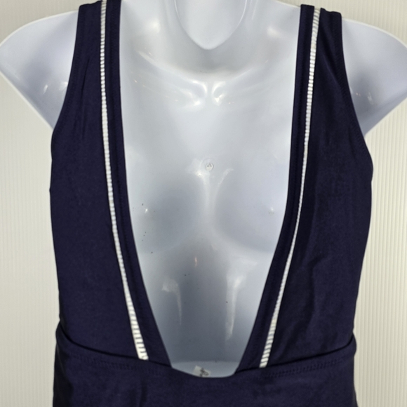 NWT Cupshe Women's One Piece Navy Plunging Neckline And Back White Inlay Small - Picture 7 of 12